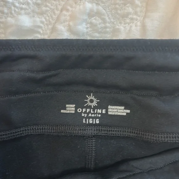 Aerie Offline Pocket Warmup Leggings - Picture 3 of 3